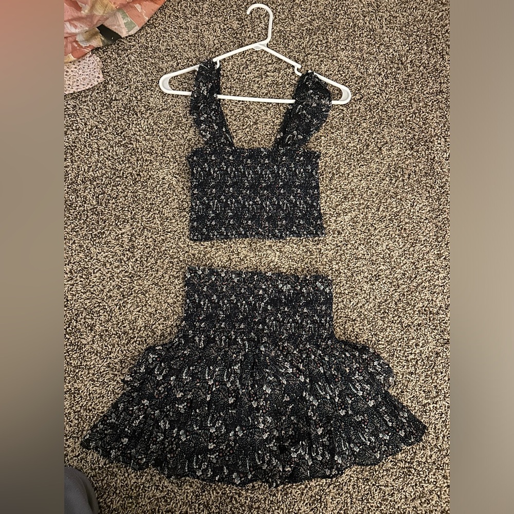 navy floral set size small